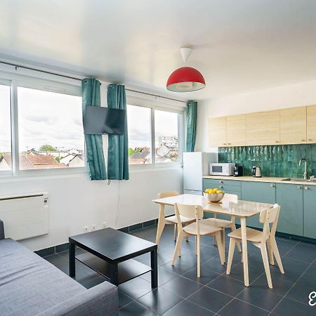 Escale-Marne Fr - 202 - Free Parking - Free Luggage Storage - All Equipped - Linen Included - Washing Machine - 10Mn Walk Metro 8 - Rer A - Panoramic View - From 1 To 14 Guests Maisons-Alfort Buitenkant foto