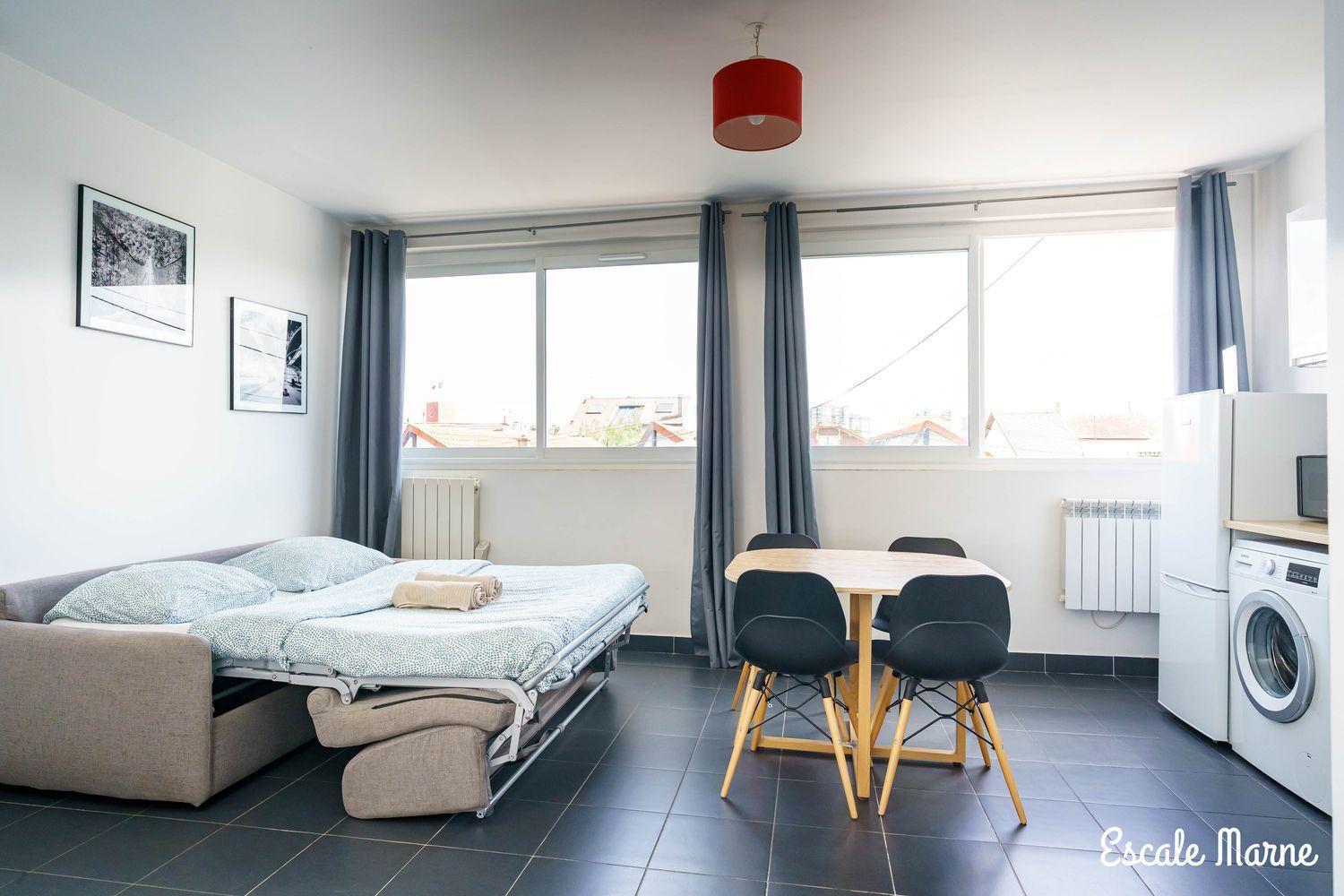 Escale-Marne Fr - 202 - Free Parking - Free Luggage Storage - All Equipped - Linen Included - Washing Machine - 10Mn Walk Metro 8 - Rer A - Panoramic View - From 1 To 14 Guests Maisons-Alfort Kamer foto